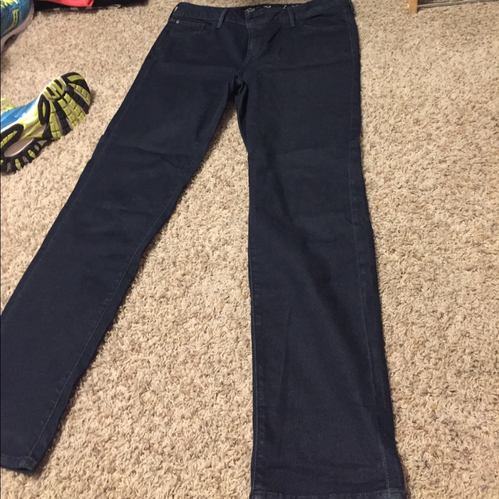 Slightly Curvy Slim Straight Jeans
