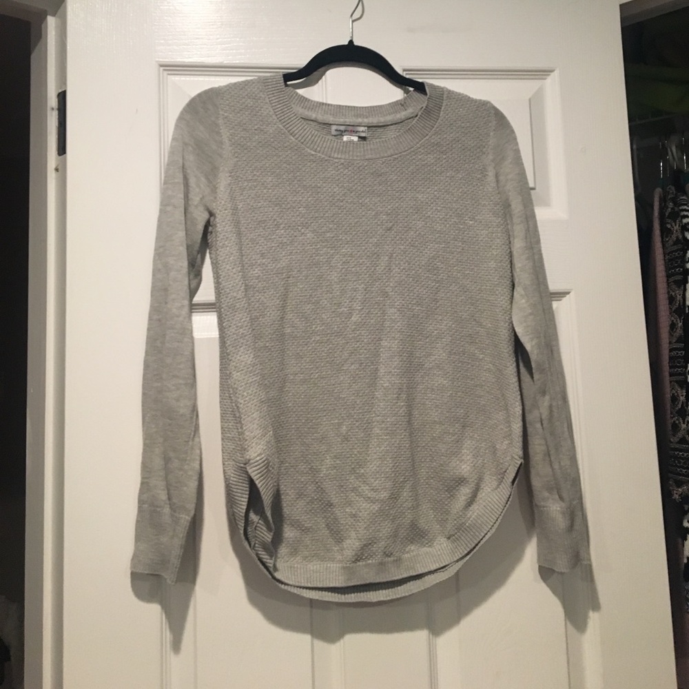 grey sweater