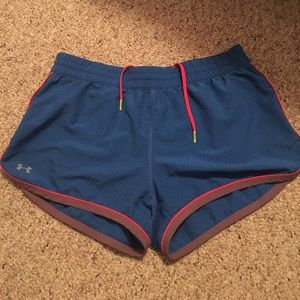 Running shorts