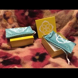 Kendra Scott Boxes
