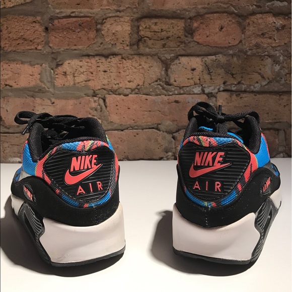 Men's/Unisex Nike Air Max 90 Fluorescent, Size 9 - Picture 4 of 4