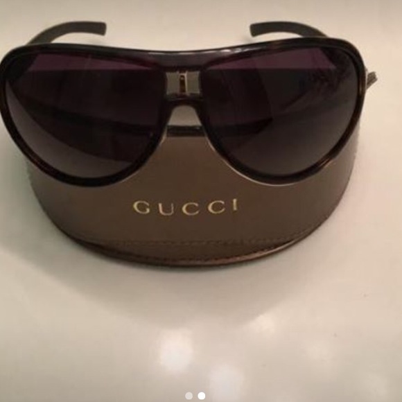 Gucci Accessories - GUCCI Sunglasses