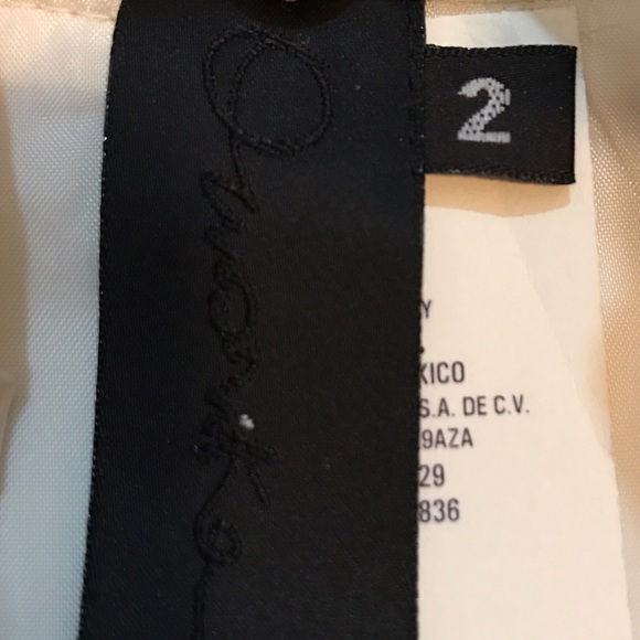 New woman's Omorika jacket. - Picture 5 of 5