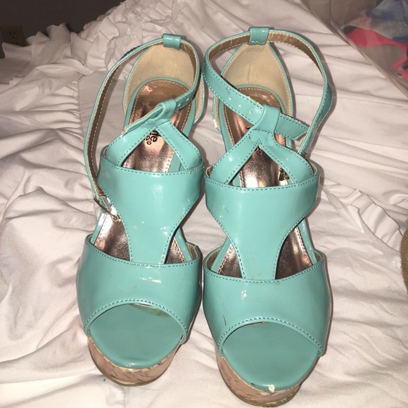 Turquoise Wedges - Picture 3 of 5