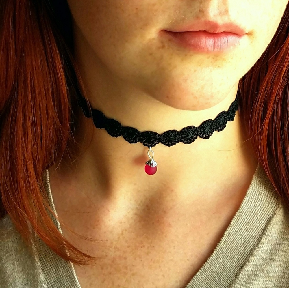 💖NEW Bundle Me Black Lace Choker & Pink Bead