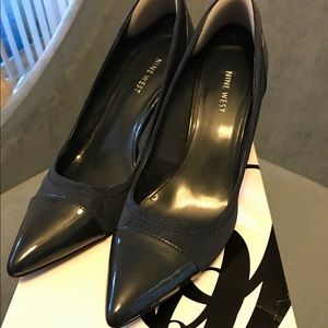 Nine West- Pumps