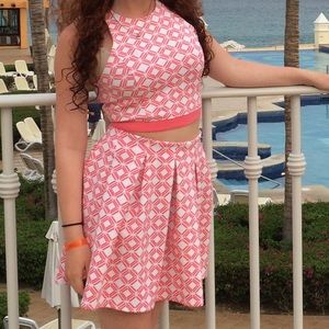 skirt and shirt set