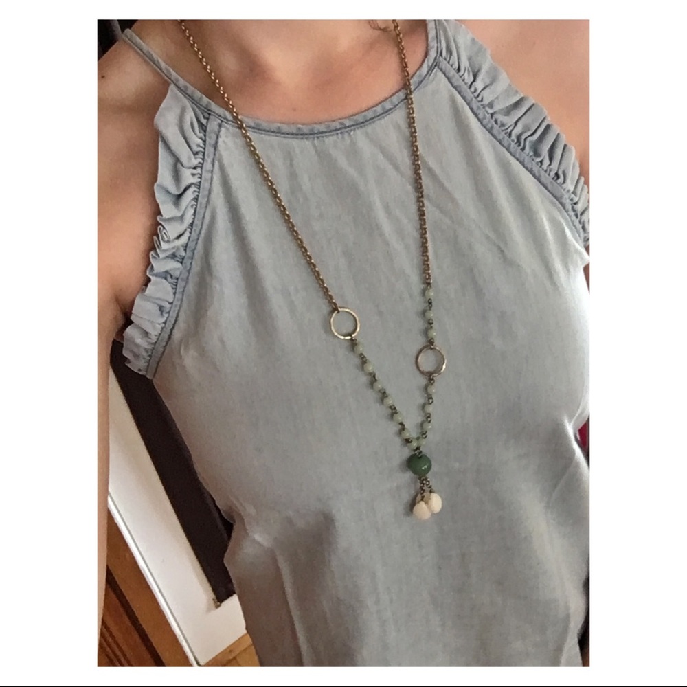 •HP! Blue sleeveless Ruffle Detail Blouse• - Picture 4 of 8