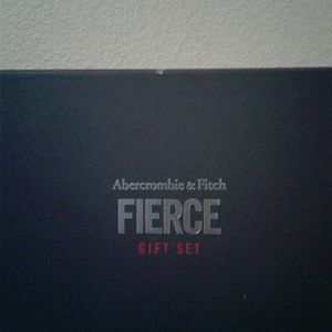 Abercrombie & Fitch Fierce Gift Set
