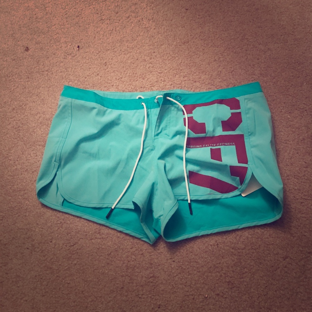 Reebok crossfit slim fit shorts