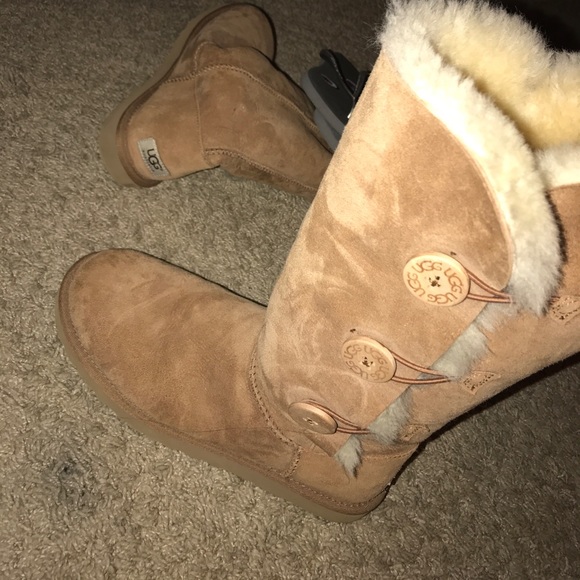 Women Ugg boots