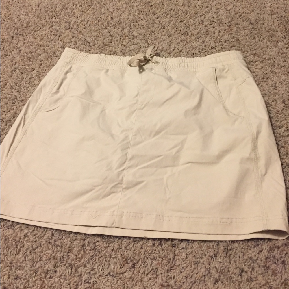 Light weight Tan Skort Travex