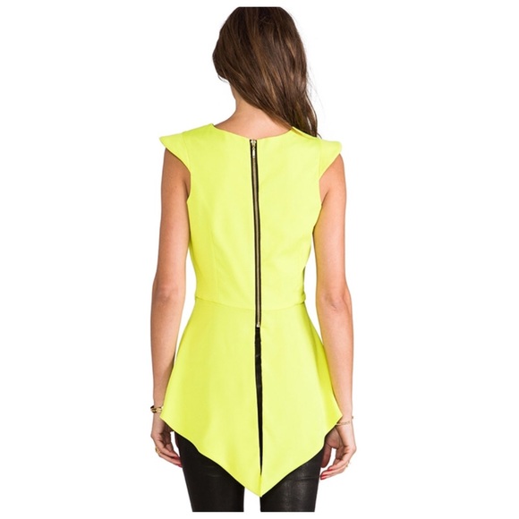‼️LAST CALL PRICE FIRM Yellow Asymmetrical Top - Picture 4 of 5
