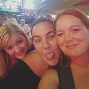 Meet your Posher, Autum