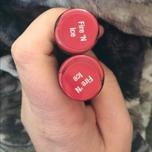 Fire n ice lipsence