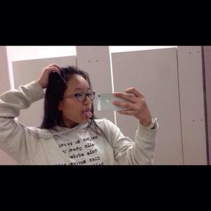 Meet your Posher, Justine