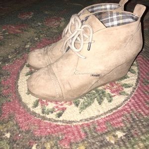 Suede wedge ankle boots size 6