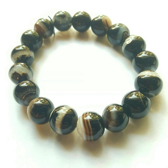 NEW!! Agate Stretch Bracelet - Picture 2 of 3