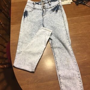 High-wasted jean shorts