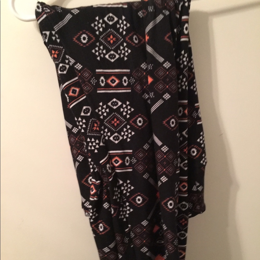NWOT LuLaRoe Tall & Curvy Leggings