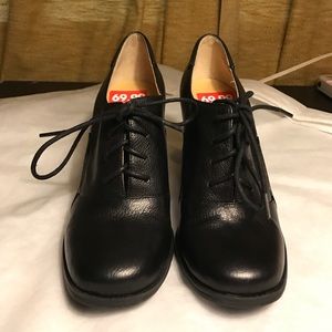 Nine West Lace Up Heeled Shoes