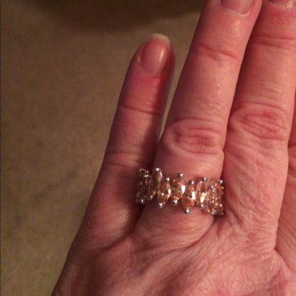 Ring - Picture 1 of 1