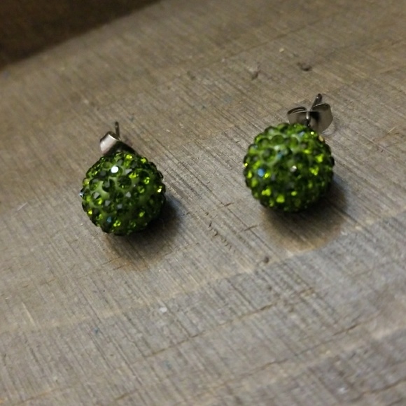 Dark GREEN  round Rhinestones Earrings - Picture 2 of 5