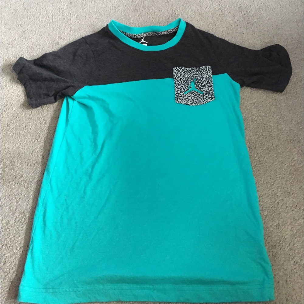boys' jordans tshirt