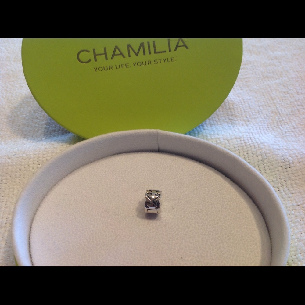 Chamilia Scroll Freedom Lock Charm