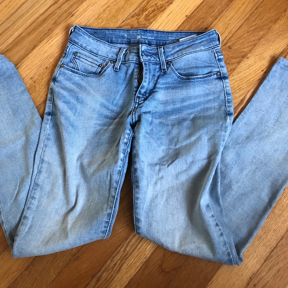 SOLD: Levi's Modern Bold Curve Skinny Jeans - Picture 3 of 5