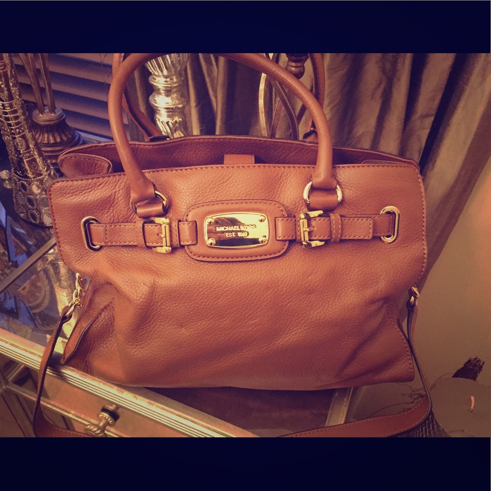 Michael Kors cross body hand bag