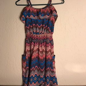 Mini summer dress with pockets