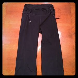 Lululemon cropped pant