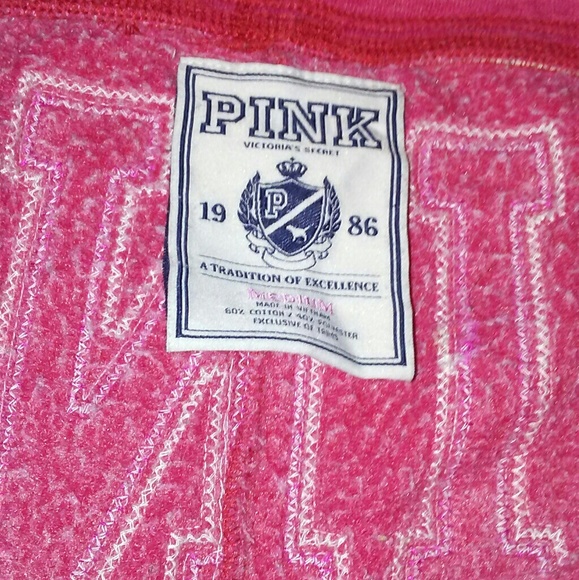 VS pink pants - Picture 3 of 5