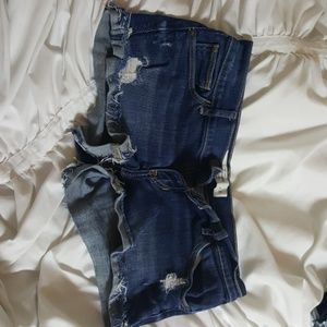 Abercrombie and Fitch short size 4