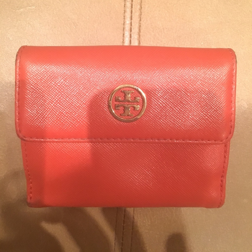 Tory Burch wallet