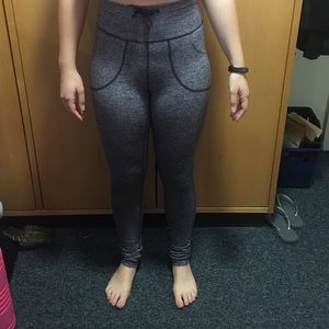 Lululemon Size 4 Fold Down Leggings