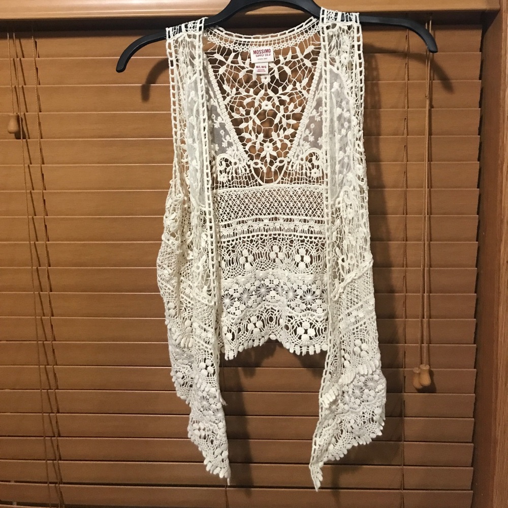 ✨DONATING MONDAY✨Boho Crochet Vest