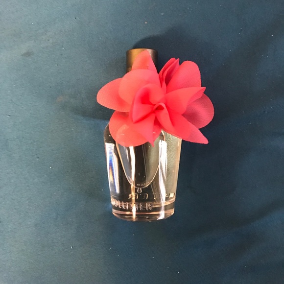 hollister addison perfume