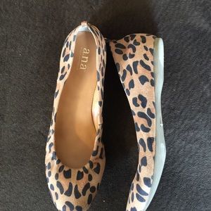 Leopard Flats