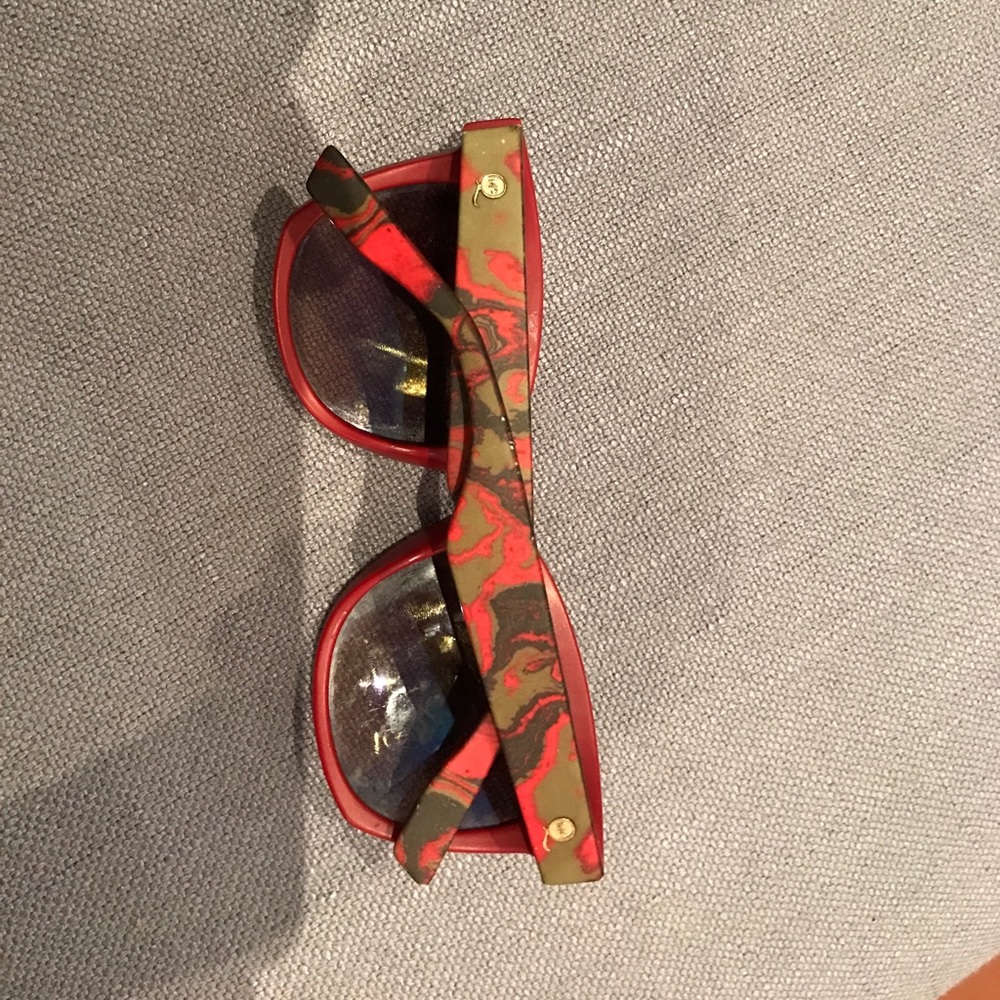 Alexander McQueen sunglasses - Picture 5 of 6