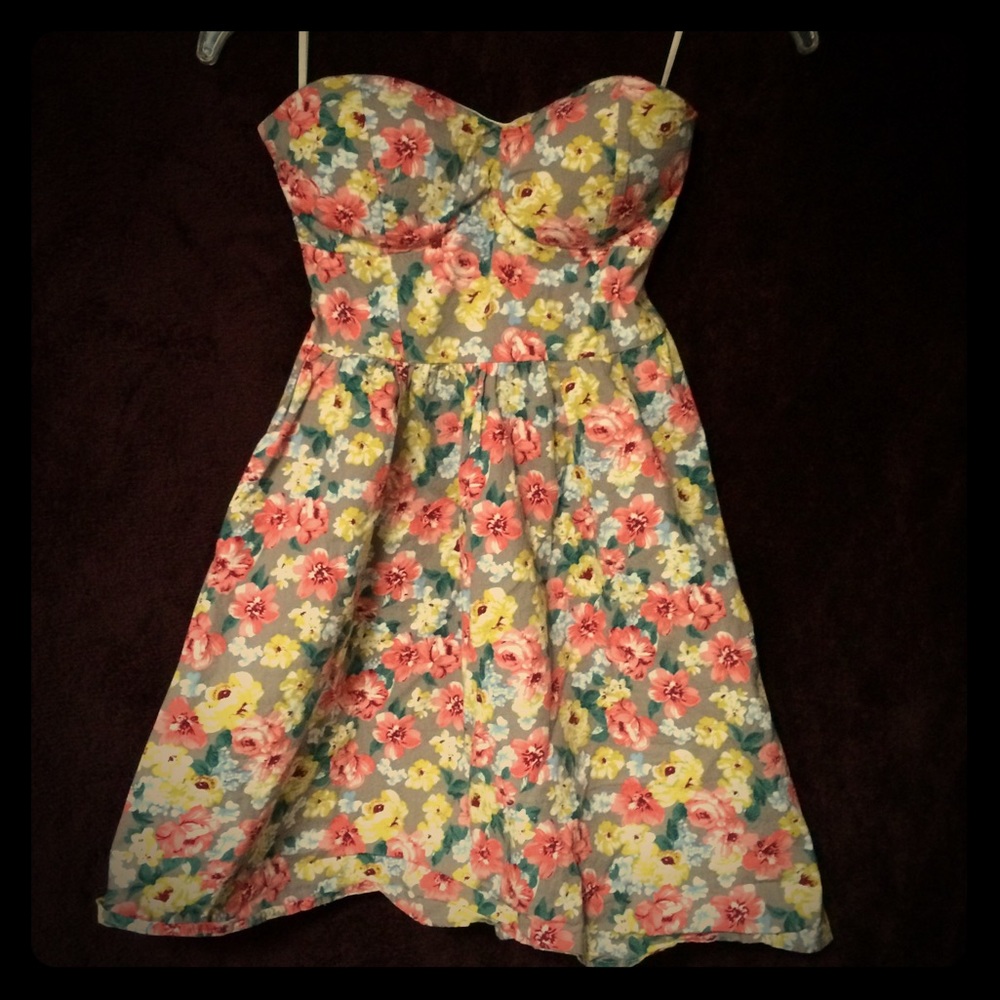 Strapless Spring floral mini dress