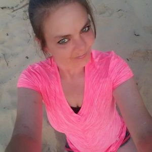 Meet your Posher, Kara