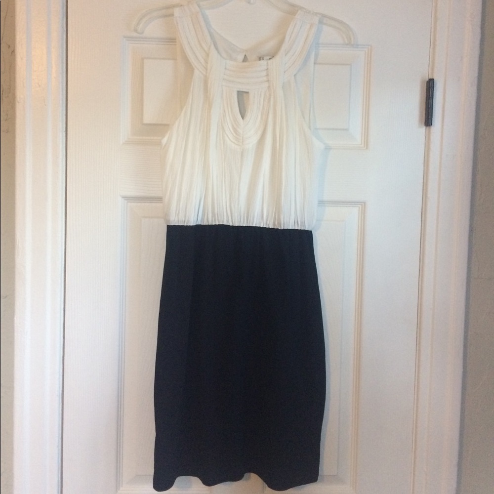 FINAL SALE BEFORE DONATION  cocktail mini dress