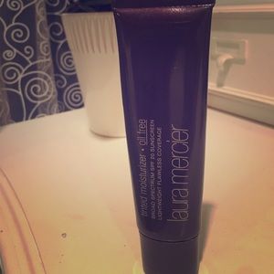 Laura Mercier tinted moisturizer (oil free)