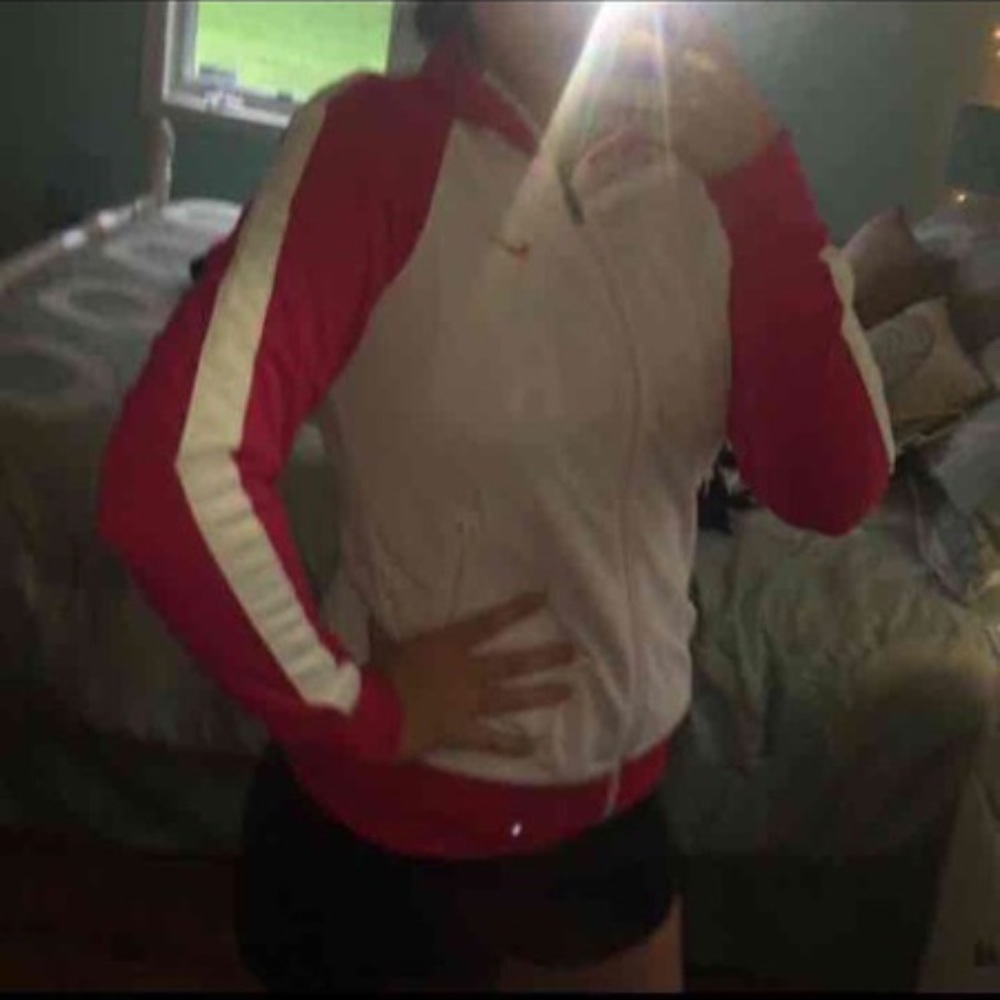 nike zip up jacket