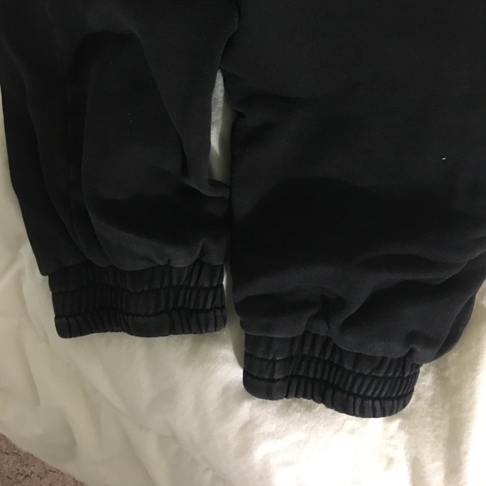sweatpants - Picture 2 of 3