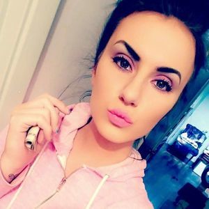 Meet your Posher, Katrina