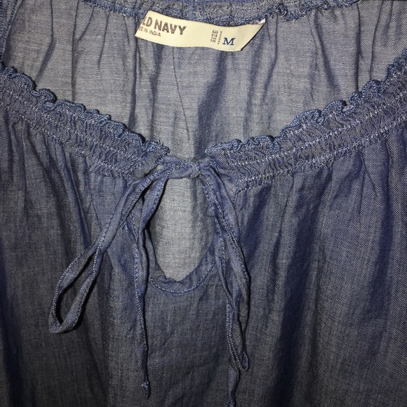 Old Navy Chambray Top - Picture 2 of 4
