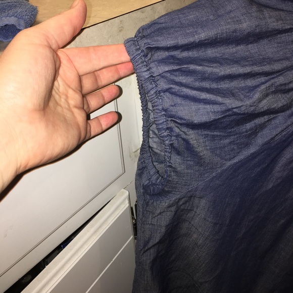 Old Navy Chambray Top - Picture 4 of 4